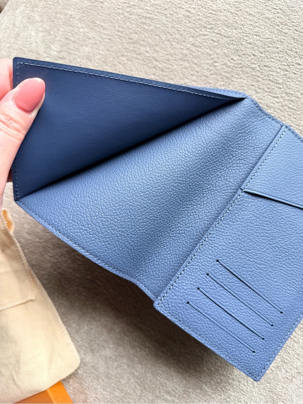 Louis Vuitton Indigo Blue Damier Graphite Passport Cover Authentic - Picture 10 of 11
